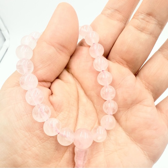 Pink Rose Quartz Gemstone Bracelet - Picture 4 of 4